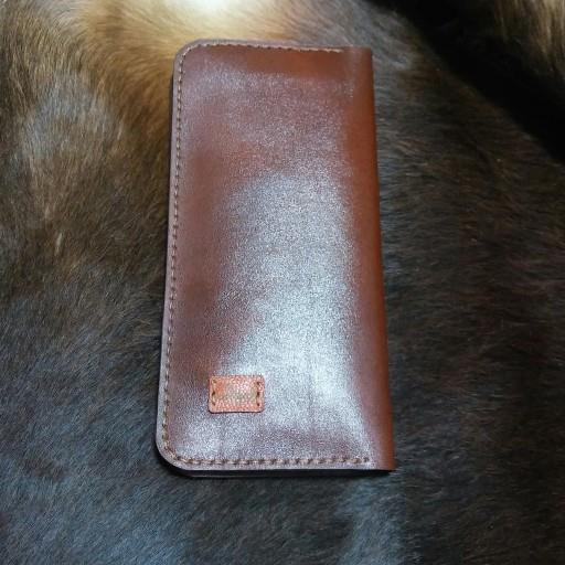 کیف پول اسپورت دو لت قهوه ای تیره چرم دست دوز دیاکو